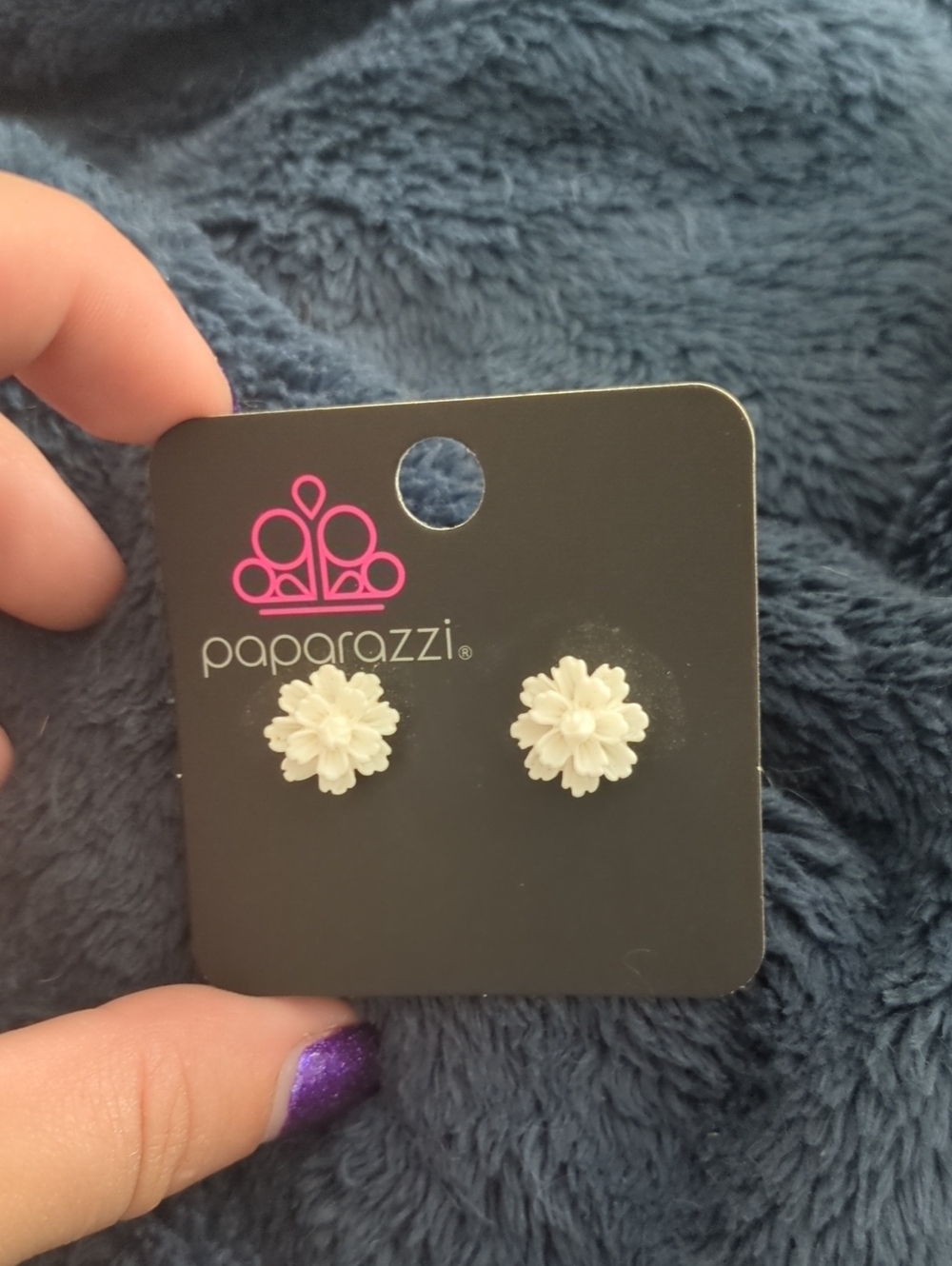 Paparazzi Cream Flower Cluster Stud Earrings